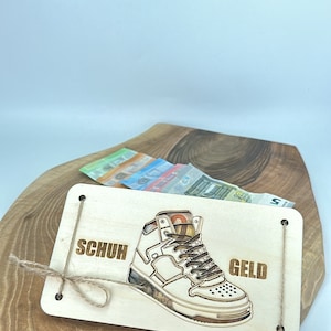 Schuh-Geld - Geldgeschenk personalisiert Gutschein Turnschuhe Sneaker