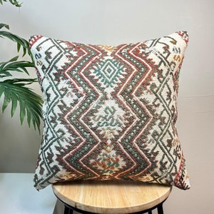16x16 Vintage Kilim Pillow Cover: Southwestern Aztec Rug Design