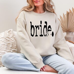 花嫁のレトロタイプライターデザイン、ブライダルPNG、結婚式、婚約、デジタルダウンロード、グランジ風タイポグラフィデザイン、ヴィンテージ風ディストレストデザイン