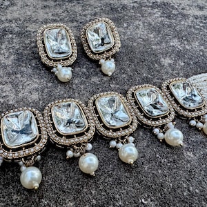 Indian wedding bridesmaids uncut polki bronze navratan multicolor pearl choker necklace set stud earrings jewelry jewellery gifts for her