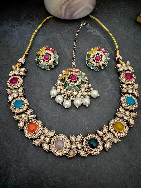 Antique Bronze Gold Navratan Indian Jewelry Set: Multicolor Flexible Choker Round Necklace Stud Earrings Mangtika