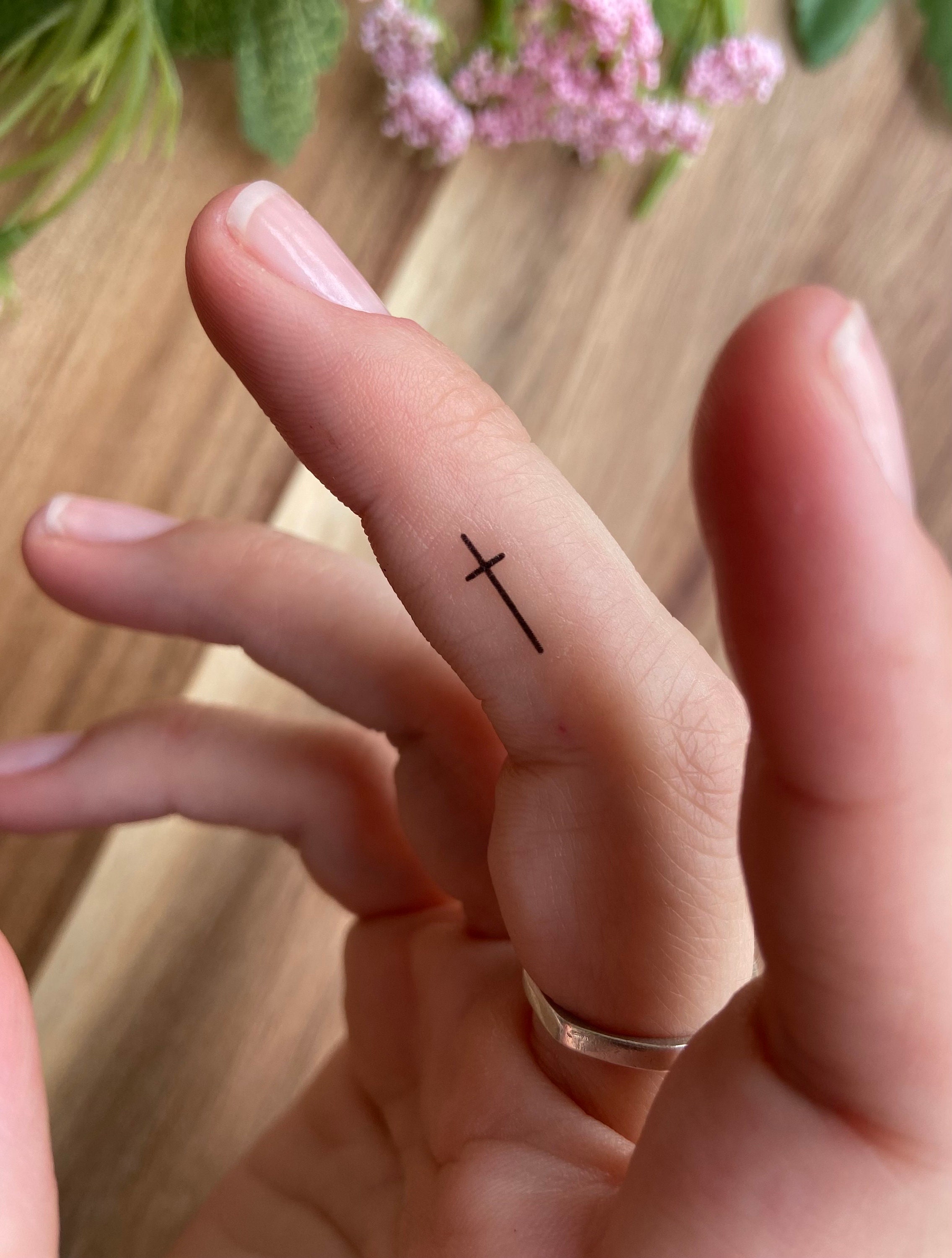 Small Minimalist Cross Temporary Tattoo (Set of 3) – Small Tattoos