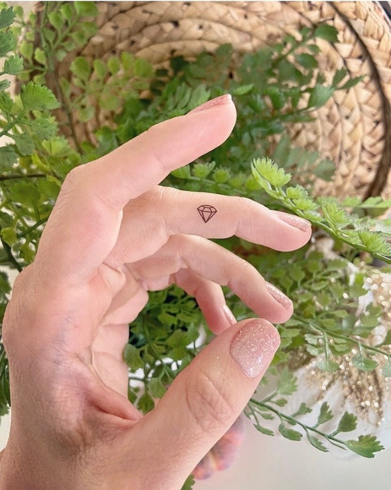 Diamond Temporary Tattoo on Finger – neartattoos