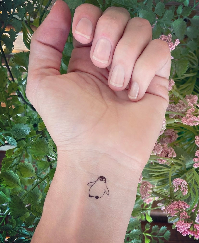  Tatuajes temporales de pingüinos para decoración de fiesta de  cumpleaños, regalos de fiesta, 96 calcomanías de tatuajes, lindos regalos  para niños y niñas, premios escolares, premios temáticos de Navidad :  Belleza