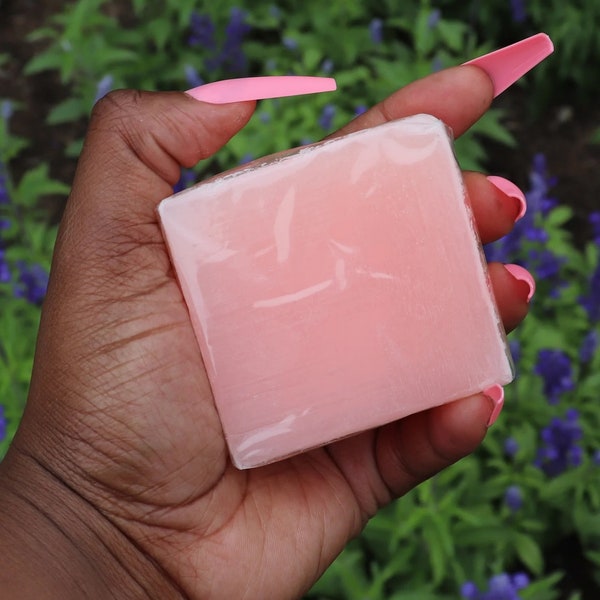 Juicy Peach Yoni Soap Bar | Soothing Feminine Hygiene Bar Soap with pH-Balance  | All-Natural Herbal Vaginal Wash for Daily Use
