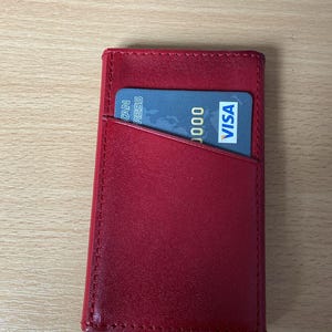 Tarjetero desplegable de cuero personalizado: protección RFID, diseño minimalista