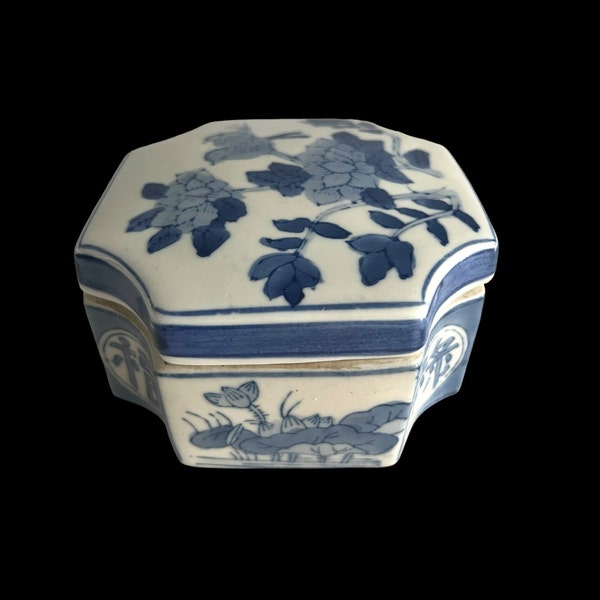 Vintage Chinese Porcelain Keepsake Box