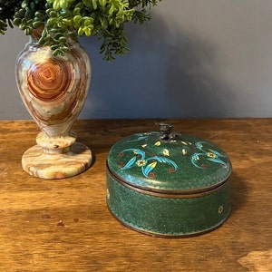 Caja de baratijas de perro Cloisonné antigua Foo