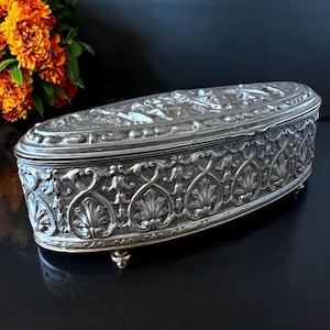 Antique Jennings Brothers Jewelry Casket