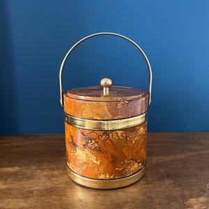 Cool VTG Kraftware Ice Bucket