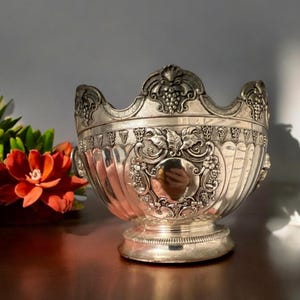 Vintage Silver Plated Lion’s Head Bowl