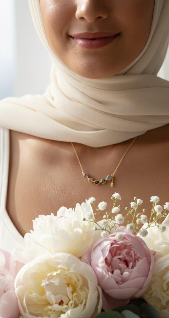Collana e orecchini con pietre Arcobaleno - Gioielli - Altro - di F