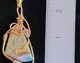 Plasma Agate zipper pull