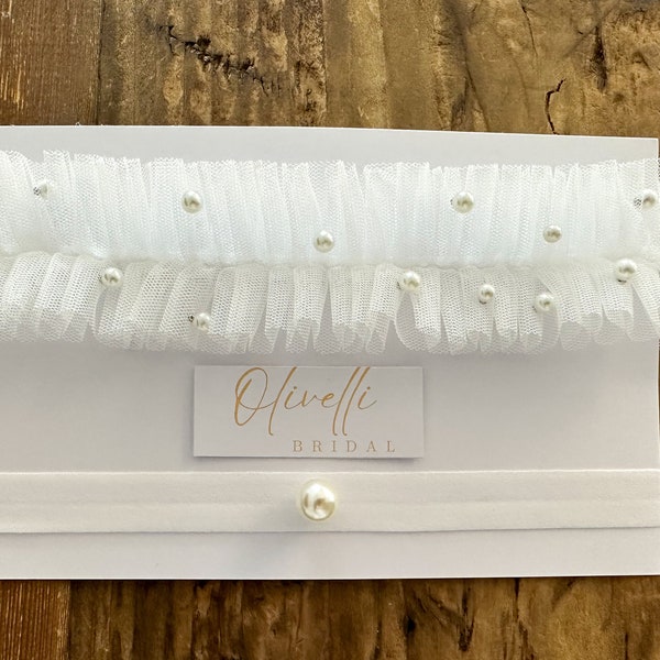 Bridal Wedding Garter with Small Pearls