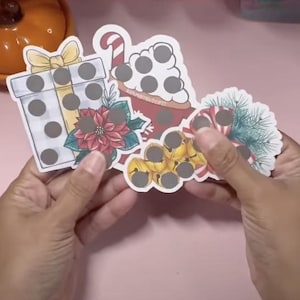 Sfide di risparmio con ritagli di Natale carini per le vacanze (set da 3) / Risparmio misterioso da grattare / Intervalli di importo da 1 a 10