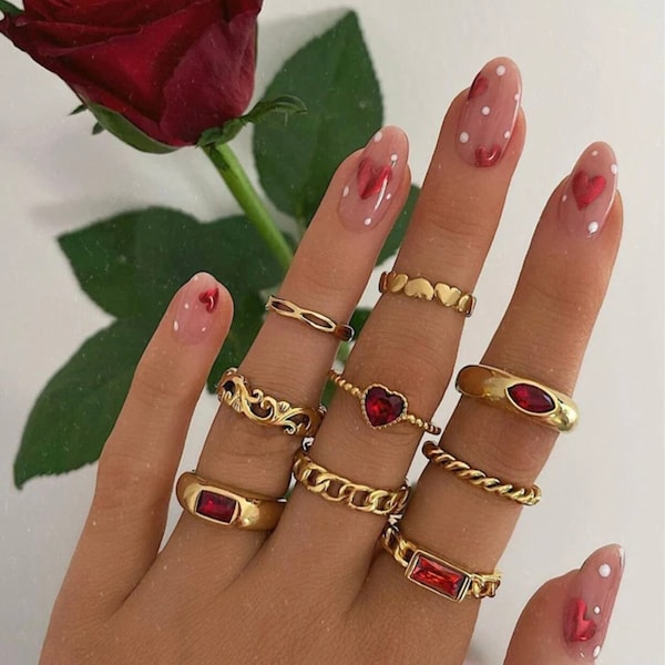 9pcs Gold and Red Rings Set | heart rings, stackable rings, chain design rings, boho, layered rings, midi rings, gift ideas, gold rings, y2k