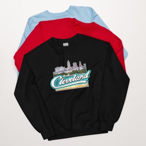 Cleveland Ohio Skyline with Classic Retro Script, Unisex Sweatshirt