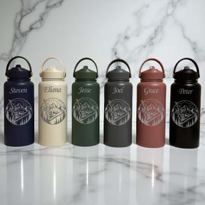 Snowboard 32oz Water Bottle – Stainless Steel, Skiing Design #3
