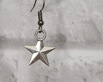 Star earrings