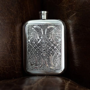 Pewter Hip Flask with Intricate Celtic Knot Design | Birthday Gift, Men's Gift, Grooms Gift, Groomsmen Gift, Retirement Gift