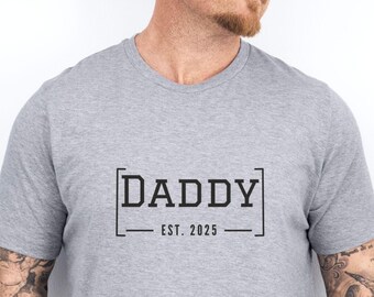 Dad Est 2025 Shirt: New Dad Gift, Pregnancy Announcement Tee