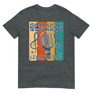 半袖ユニセックスTシャツ