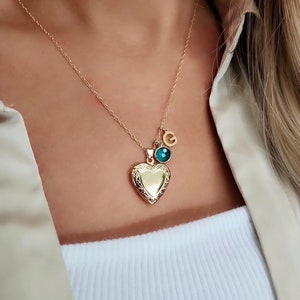 Medalhão de coração com pedra de nascimento inicial personalizado, presentes minimalistas, presentes para madrinhas, presente personalizado para ela
