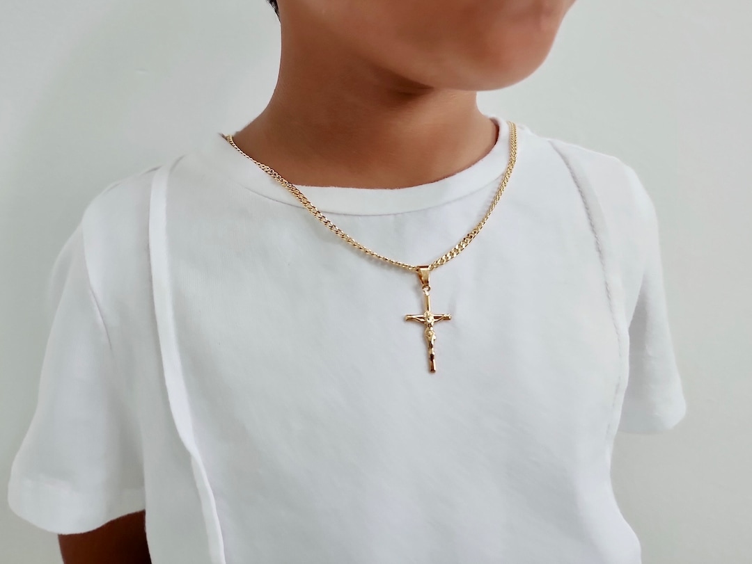 CLEVER SCHMUCK Set Ciondolo Croce 15 Mm E Catena 40 Cm Per Bambini - Argento 925 Placcato Oro - In Custodia Regalo
