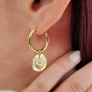 Gold Hoop Earrings, Small Hoop Earrings, Medium Minimal Hoop Earrings, Dainty 18K Gold Hoop Earrings, Gifts for Her