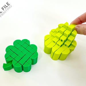 Small Pixel Clover Fidget