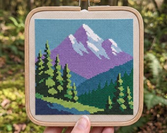 Patrón de punto de cruz de pico de montaña, gráfico de tapicería de bosque alpino nevado, descarga de arte mural de paisaje natural escénico