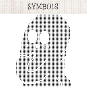 Puede incluir: Un patr&oacute;n de punto de cruz sobre tela blanca con la palabra SYMBOLS en la parte superior. Debajo, una forma de calavera est&aacute; formada por una cuadr&iacute;cula densa de peque&ntilde;os iconos de picas negros. El dise&ntilde;o usa espacio negativo para dos cuencas.
