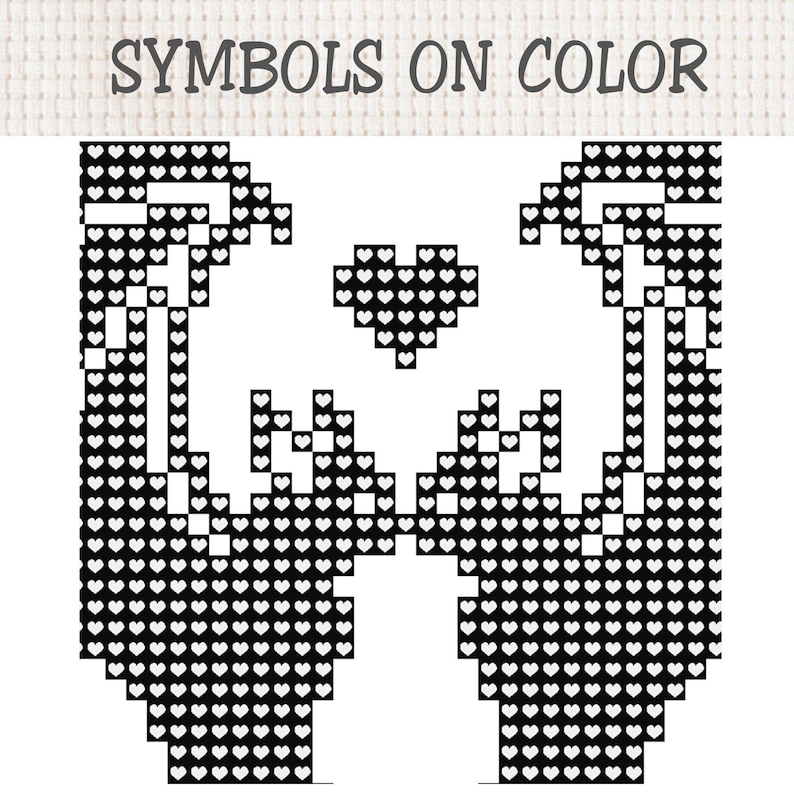 Puede incluir: Un patr&oacute;n de punto de cruz titulado SYMBOLS ON COLOR que presenta un dise&ntilde;o pixelado en blanco y negro de dos manos formando un coraz&oacute;n con un peque&ntilde;o icono de coraz&oacute;n centrado encima, compuesto por diminutos s&iacute;mbolos de corazones.