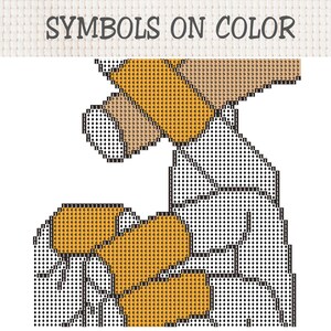 Pu&ograve; includere: Uno schema a punto croce intitolato SYMBOLS ON COLOR che presenta una griglia di simboli a forma di diamante nero e il numero 1 su sfondo bianco, intervallato da blocchi di colore arancione pieno riempiti con il numero 6.