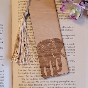 Elephant African Safari, South African nature custom book Wooden Personalized Bookmark, Custom wood Bookmark, Reader gift, Women gift