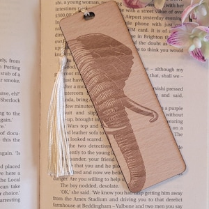 Elephant African Safari, South African nature custom book Wooden Personalized Bookmark, Custom wood Bookmark, Reader gift, Women gift