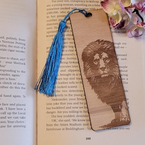 Lion, African Safari, South African nature custom book Wooden Personalized Bookmark, Custom wood Bookmark, Reader gift, Women gift