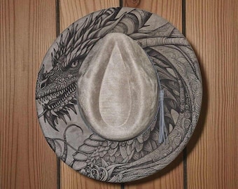 Drachen gebrannter Hut, mystisch magischer gebrannter Cowgirl Cowboyhut: Boho Fedora aus graviertem Wildleder, Hut mit breiter Krempe Westernhut Festivals