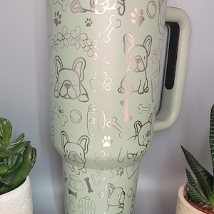 Bouledogue français, Frenchie, maman chien, amoureux des chiens Gobelet isotherme à double paroi de 40 oz avec poignées Cadeau pour maman, grand-mère, soeur, nièce