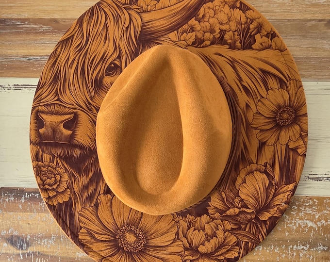Highland Cow and flowers Burned Hat, Halloween, cow and flowers Burned cowgirl Cowboy Hat: Engraved Suede/Felt Boho Fedora, Wide brim hat