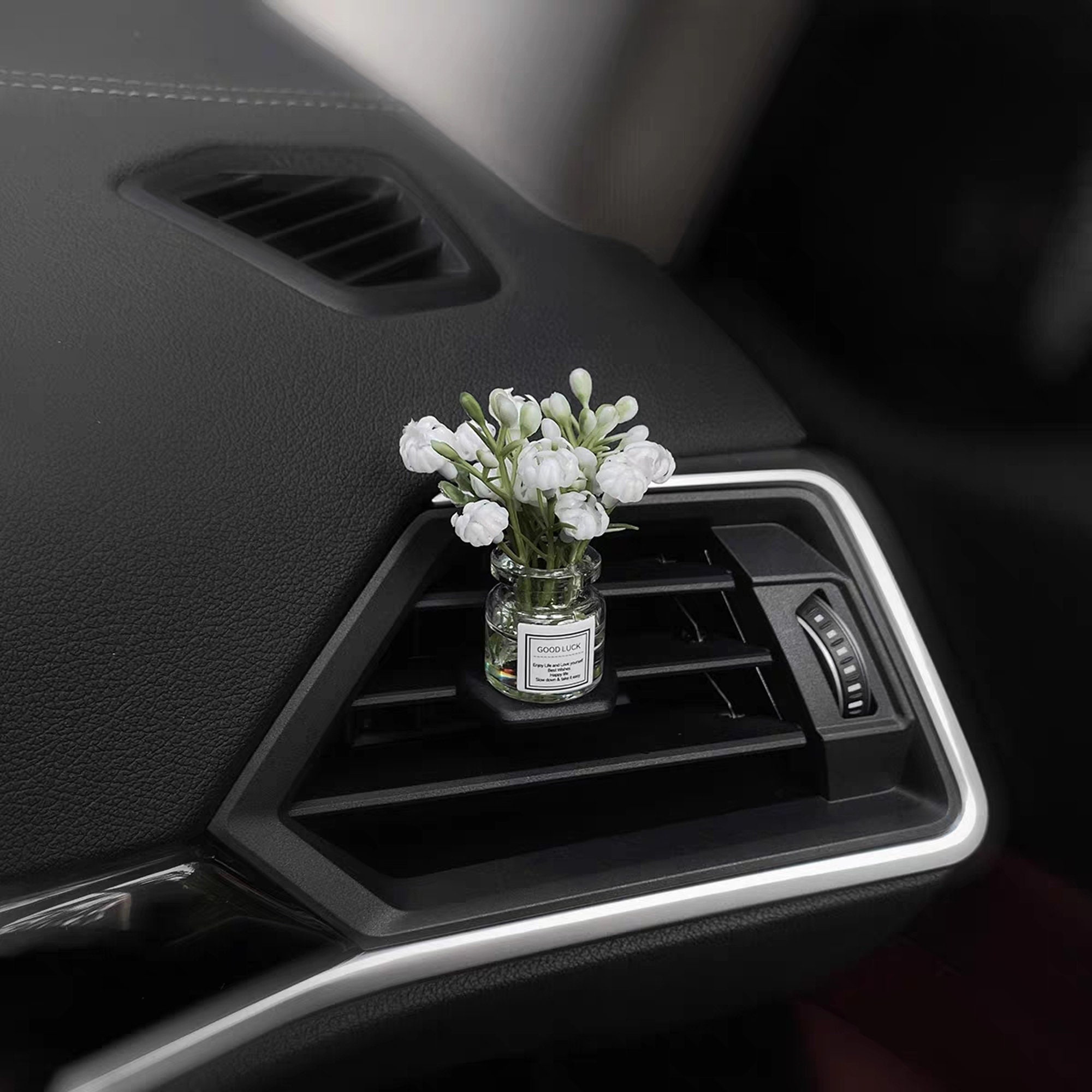 Mini Natural Dried Flower Bouquet Car Accessories Vent Clip Scent Diffuser  Perfume Decoration Gifts 