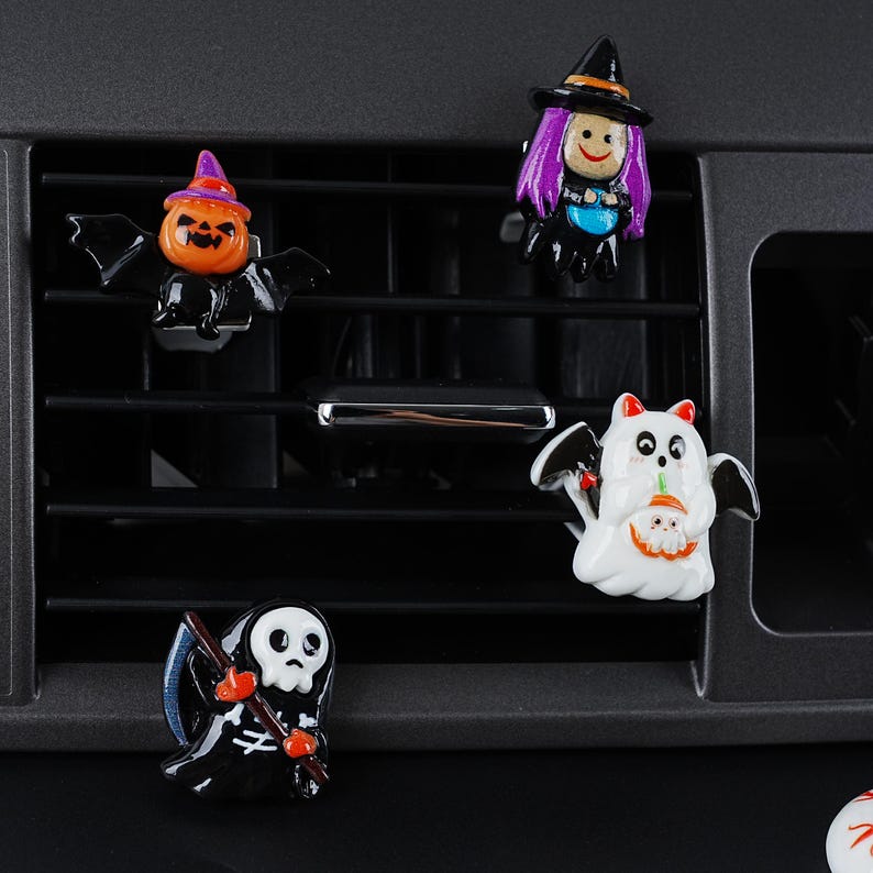 2pcs/set Halloween Ghost Car Air Freshener, Cute Ghost Air Conditioner