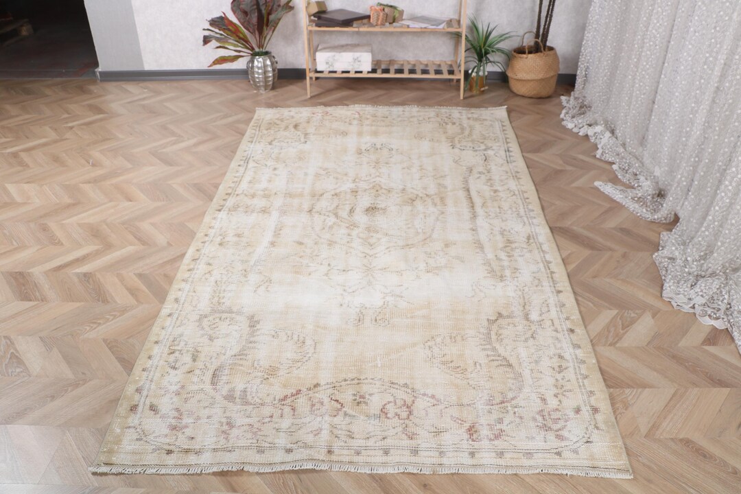 Vintage Large Rug, 4.8x8.7 Ft Turkish Rug, White Wool Rug - Etsy
