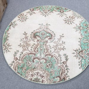 Tappeto turco rotondo vintage, 3 x 3 piedi, elegante zerbino con motivo floreale verde e beige, arredamento unico per la casa