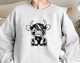 Highland Cow Sweatshirt, Western Sweatshirt, Cow Lover Sweater, Farmer Xmas Gifts, Cute Cow Sweatshirt, Cow Gift For Her, Cow Sitting Sweat