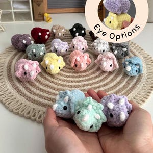 Triceratops Dinosaur Plush: Pocket-Sized Dino