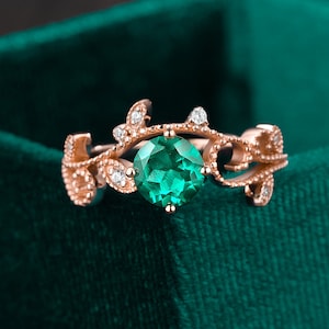 Blumen Smaragd Verlobungsring, Vintage Diamant Frauenring, Moissanit Roségoldring, Art-Deco-Ring, einzigartiges Prong-Set Jahrestagsgeschenk