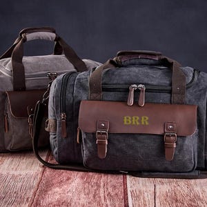 Groomsmen Seesack, Weekender Tasche für Männer, Benutzerdefinierte tragen Reisetasche, Reisegeschenke für ihn, personalisierte Tasche, Monogramm Reisetasche.