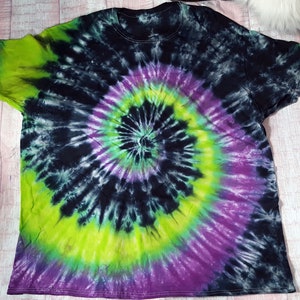 Black Purple and Yellow Spiral Adult Tie Dye T Shirt 3XL