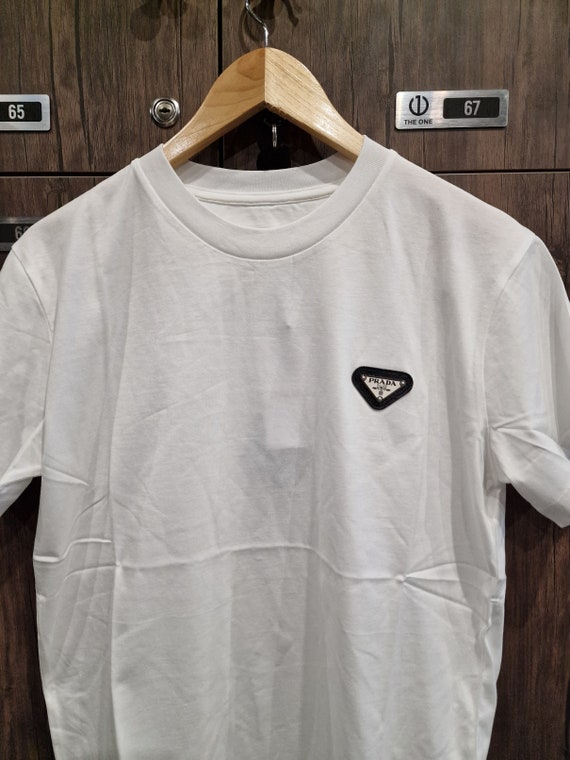 Prada vintage t shirt cheap